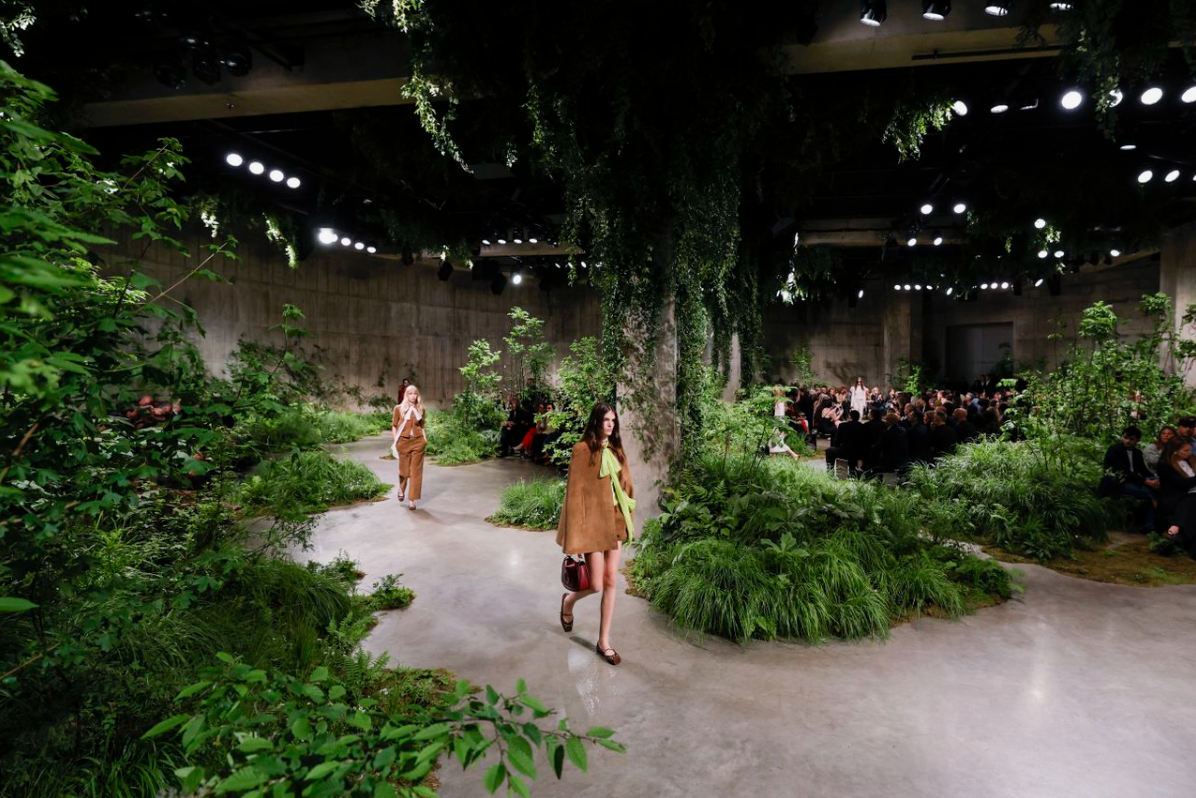 Gucci Unveils Cruise Show at London's Tate Gallery 2025